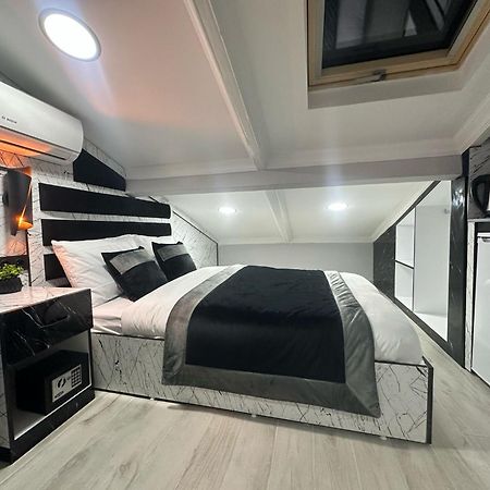Taksim Larissa Hotel Suites Стамбул Екстер'єр фото