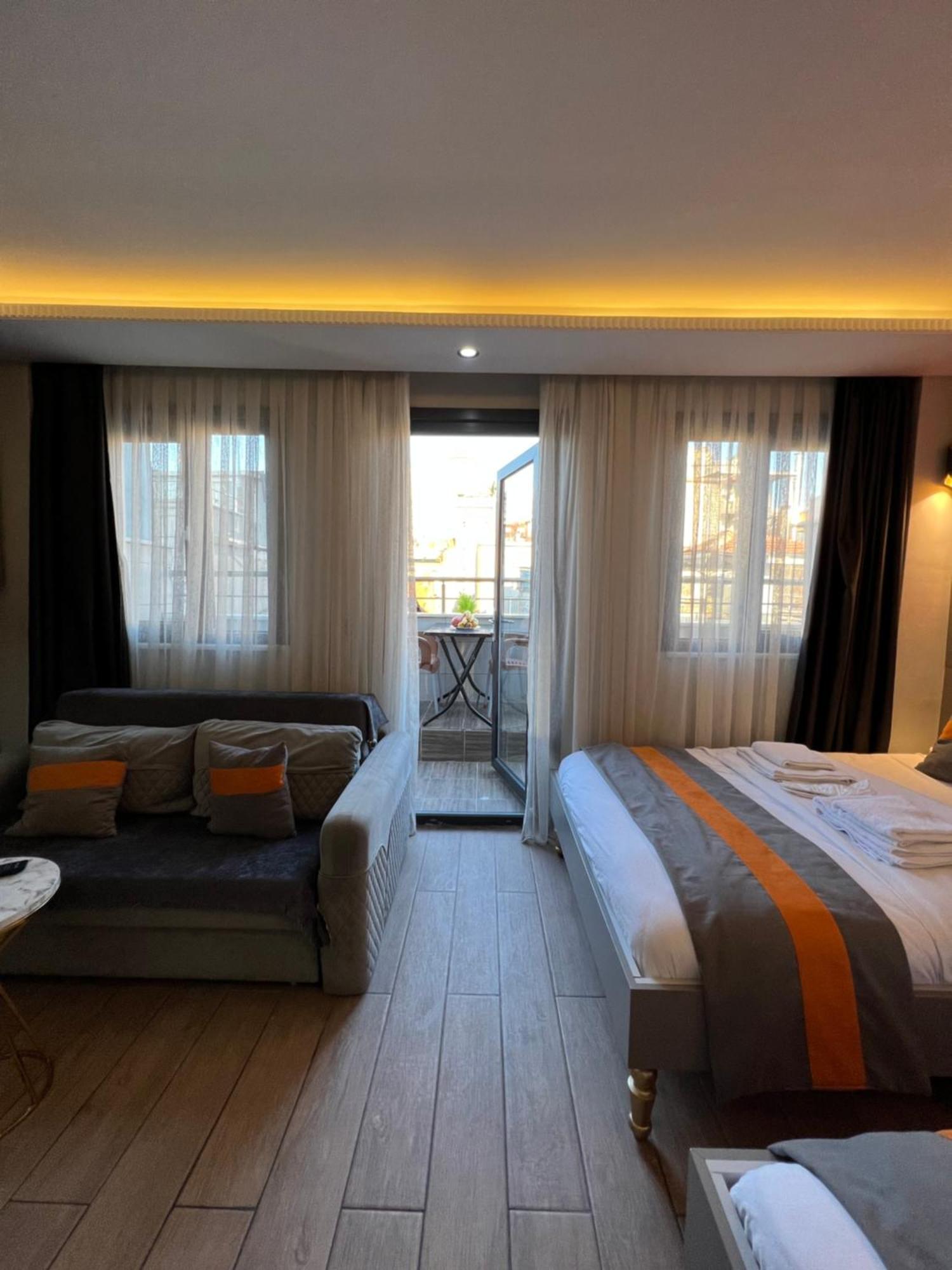 Taksim Larissa Hotel Suites Стамбул Екстер'єр фото