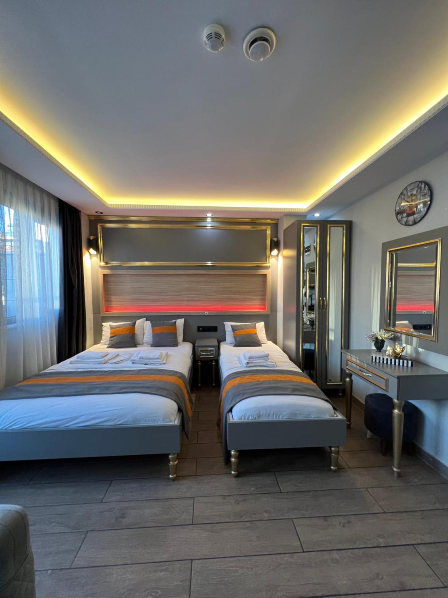 Taksim Larissa Hotel Suites Стамбул Екстер'єр фото