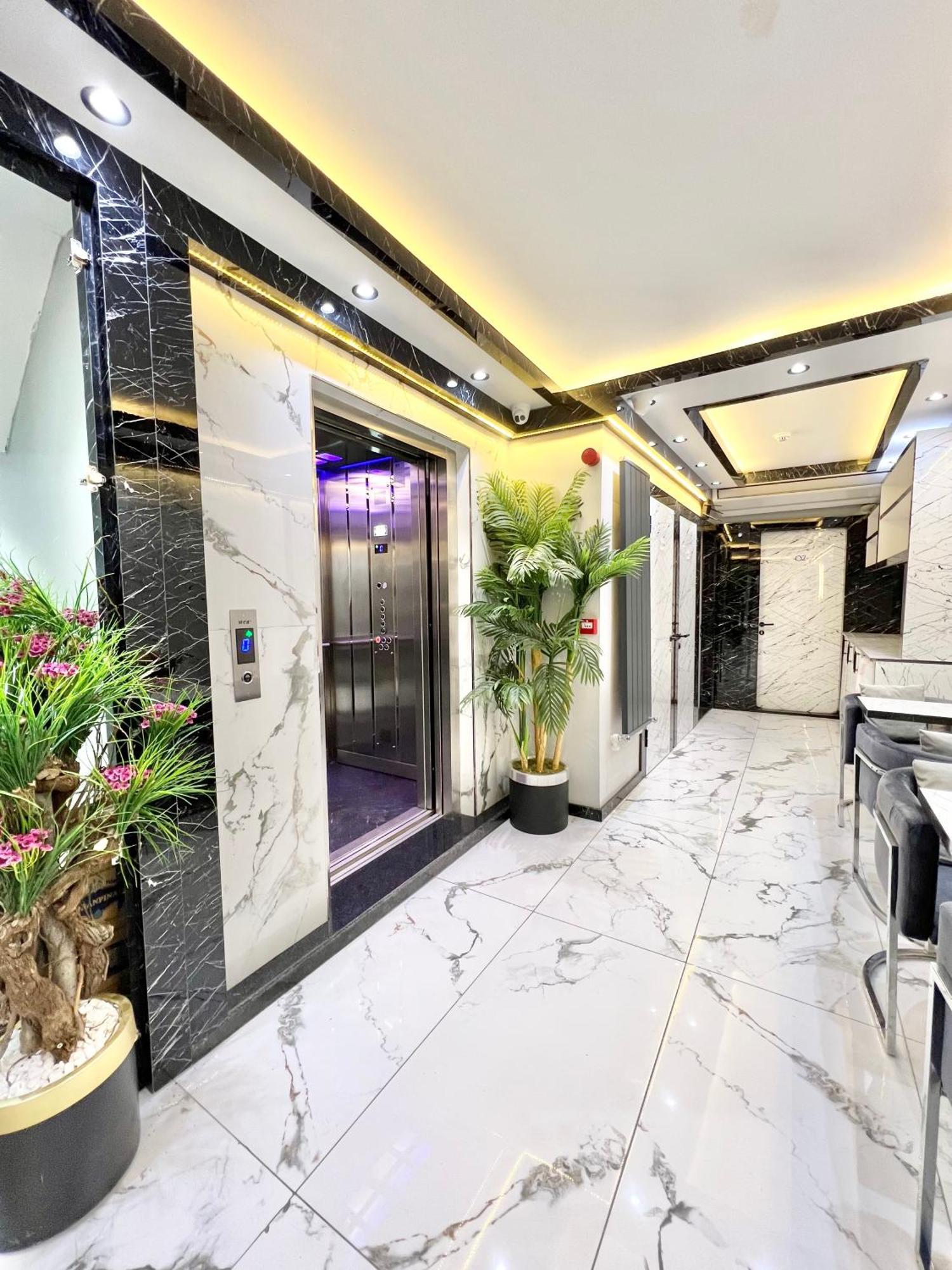 Taksim Larissa Hotel Suites Стамбул Екстер'єр фото