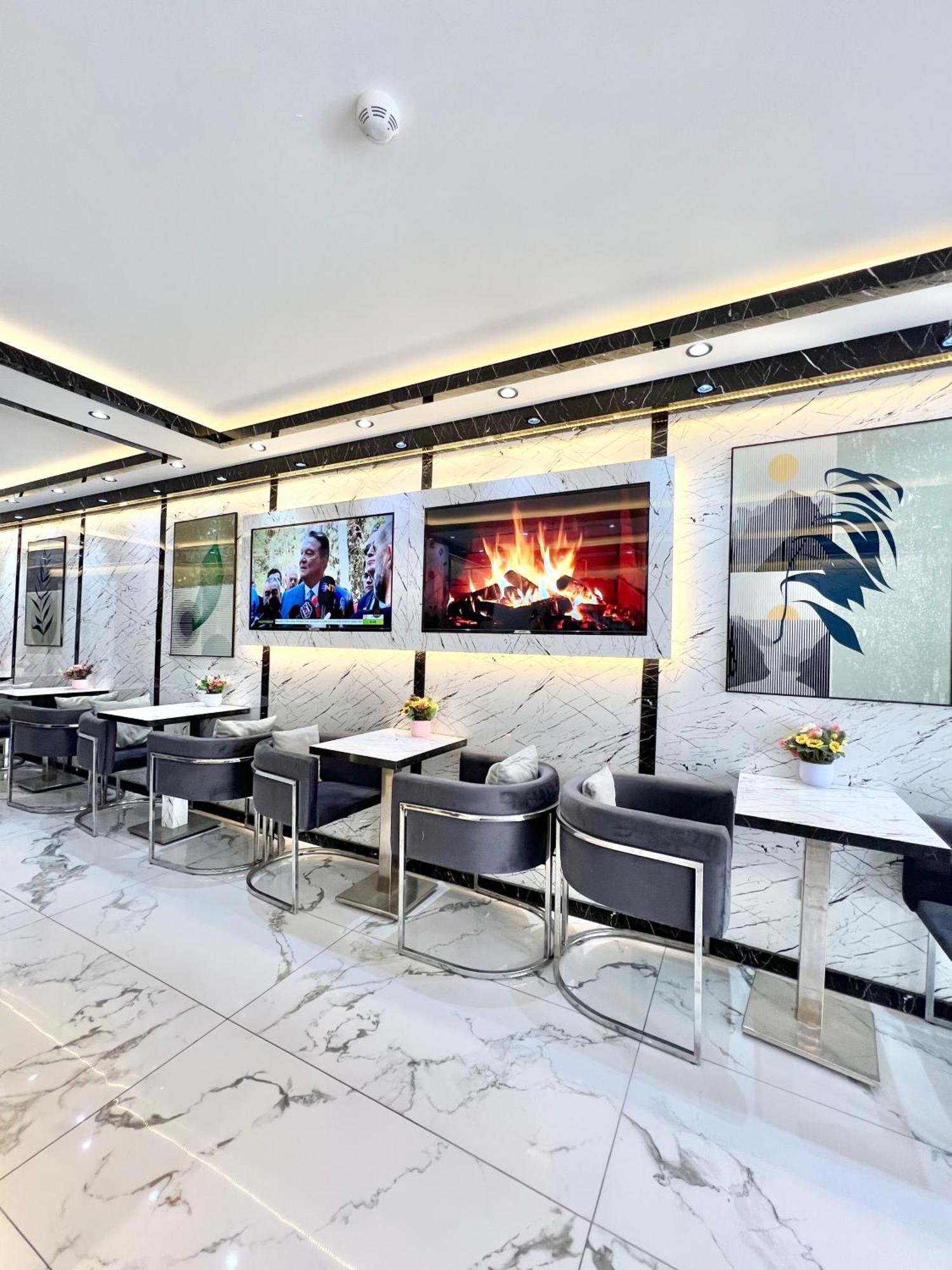 Taksim Larissa Hotel Suites Стамбул Екстер'єр фото